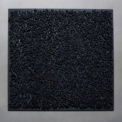 Black is not real - A Sculpture & Installation Artwork by Woźniak Anna