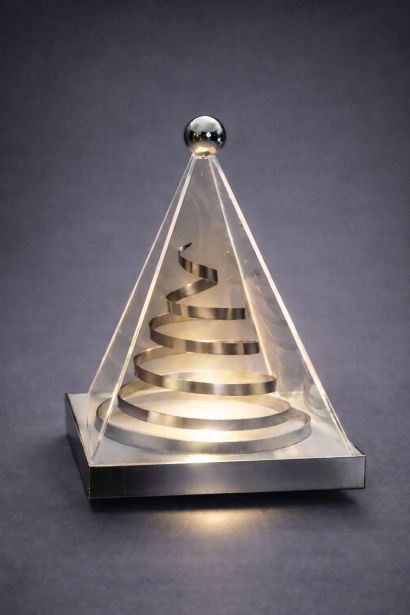 Pensiero prigioniero - a Sculpture & Installation Artwork by Fabio Ferrara