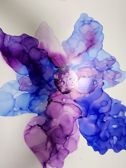 Glass flower - a Paint Artowrk by Elena Gozunova