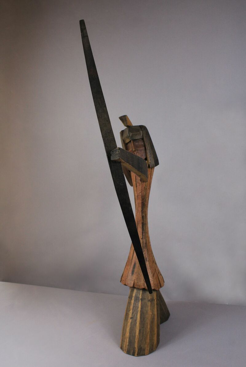 Archer du temps - a Sculpture & Installation by Le couturier du tonneau/ Gepetto du tonneau