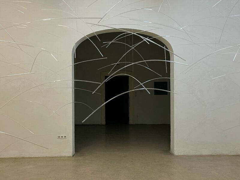 Breakable Light - a Sculpture & Installation by Klaus-Ulrich Hilsbecher