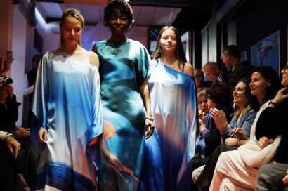 The world of no silence - a Performance Artwork by Yseult D