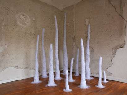 La vicina grotta dei ricordi - A Sculpture & Installation Artwork by Giulio Locatelli
