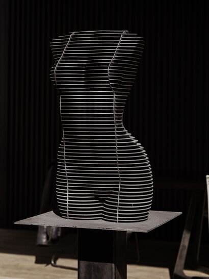 Contour of Grace - a Sculpture & Installation Artowrk by jochen krobath