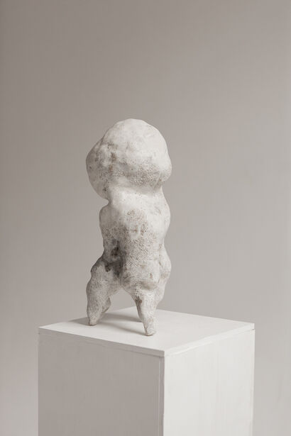 Object No.8 - a Sculpture & Installation Artowrk by Karolina Zimnicka