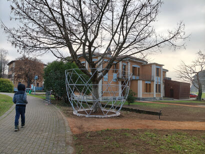 The Tree Vase - a Urban Art Artowrk by Damjan Popelar