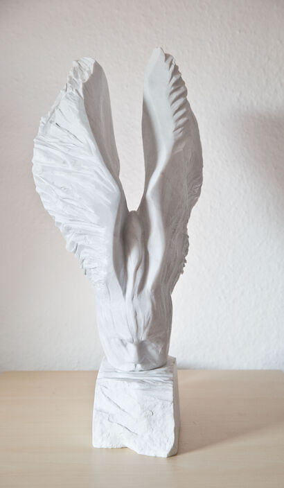 Birth of the Idea - a Sculpture & Installation Artowrk by Goga Dueso 