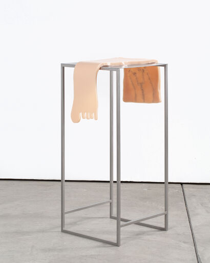 Melancholy of the self (no. 1) - a Sculpture & Installation Artowrk by Gosia  Wojas