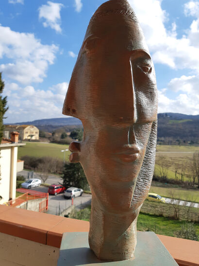 Omaggio all'arte Etrusca - A Sculpture & Installation Artwork by Antonio Fiesoli