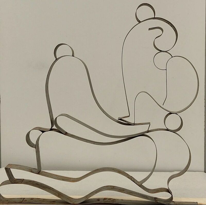 Aplastamiento  - a Sculpture & Installation by Natalia Fernández Pecino