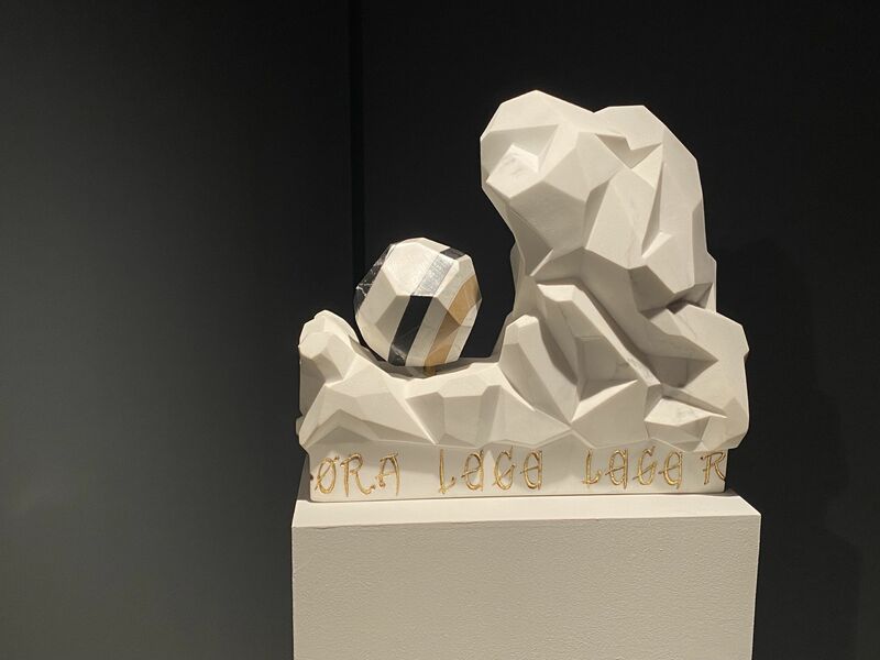 En busca de…   - a Sculpture & Installation by Joan de Tanet