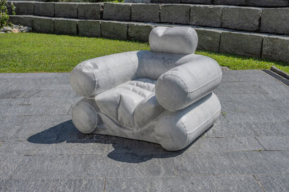 Blow Dream - a Sculpture & Installation Artowrk by Dierauer Veronika