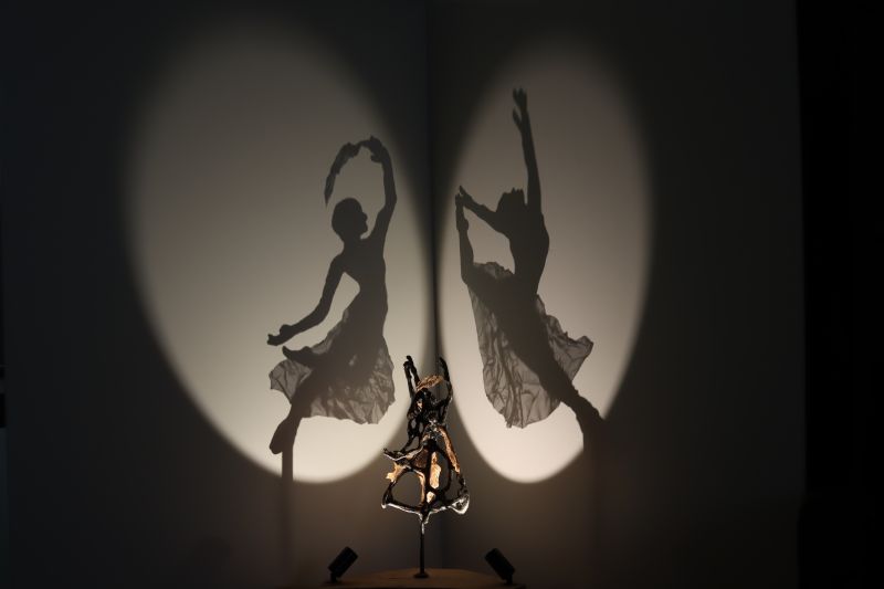 Élan - a Sculpture & Installation by Will Budgett