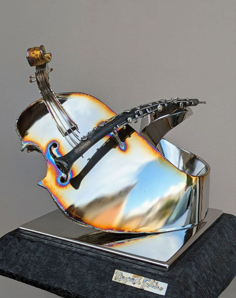 Symphony in the Wind – Tribute to Tomaso Albinoni / Sinfonia nel Vento – Omaggio a Tomaso Albinoni - a Sculpture & Installation by Giuliano Negretto