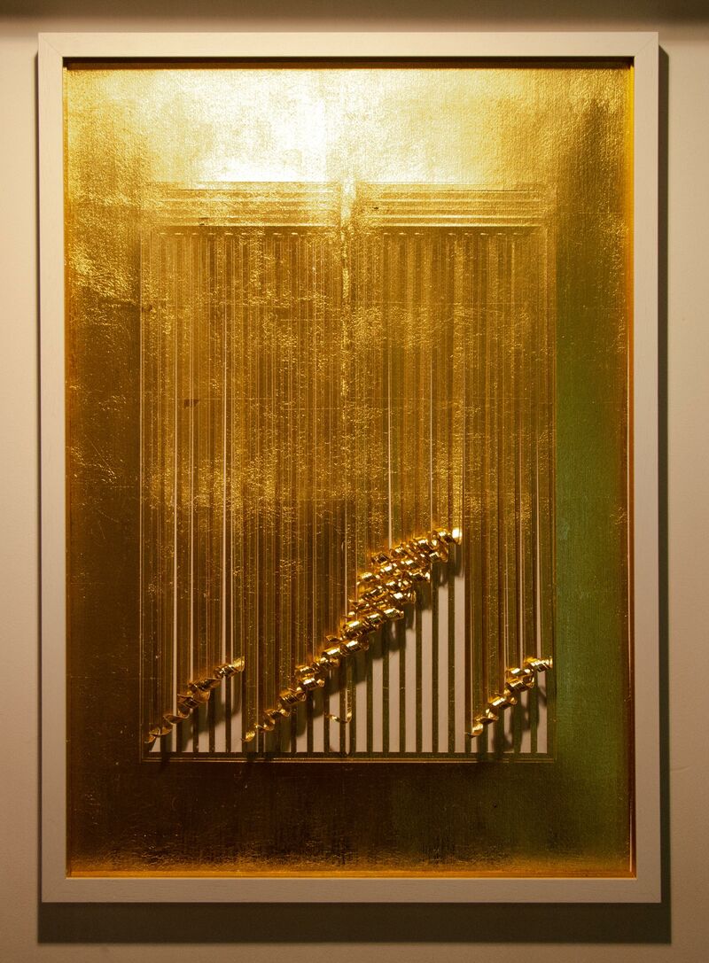 Gold Divarication - a Sculpture & Installation by David Berkovitz