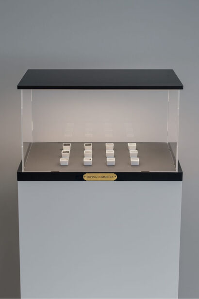 Relax, it\'s not the end of the WORD: it\'s a palette!  - a Sculpture & Installation Artowrk by Amen