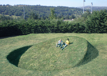 Round Balance - a Land Art Artowrk by Tanya Preminger