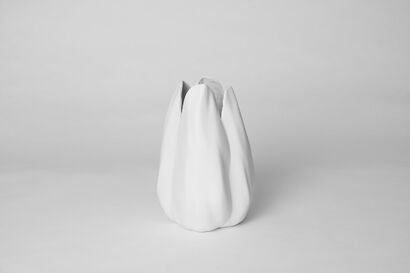 Silent Tulip Vase - a Art Design Artowrk by Pascalina
