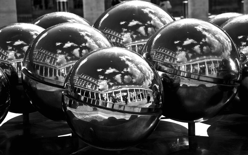 the balls - a Photographic Art by Federica Gioffredi