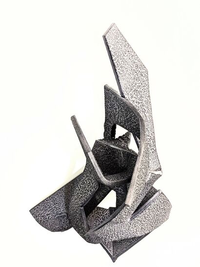 Kodama Variation 6 - a Sculpture & Installation Artowrk by Daniel Lopez Lomeli