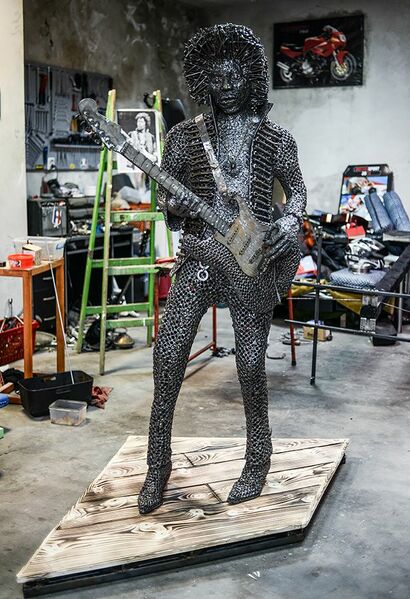 Jimi Hendrix - a Sculpture & Installation Artowrk by Boris  Deheljan