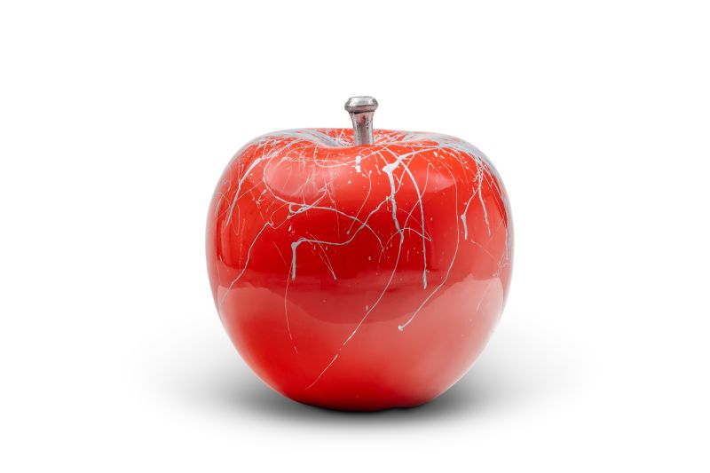 Apple - Flow - a Sculpture & Installation by Milena Bini
