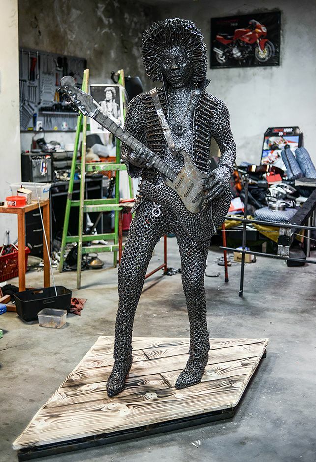 Jimi Hendrix - a Sculpture & Installation by Boris  Deheljan