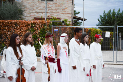Natura rossa : ira & amore  - a Performance Artowrk by User-703