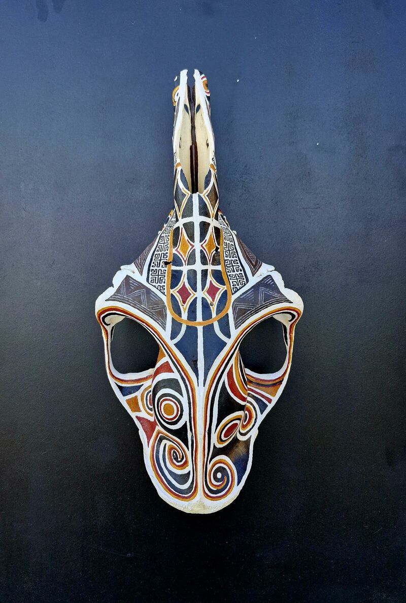 Crâne masque - a Paintings by JOAN BREUIL