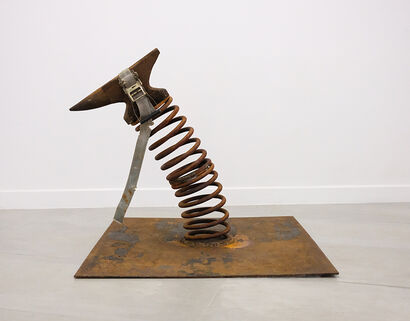 Anvil on spring - A Sculpture & Installation Artwork by Joost Pauwaert