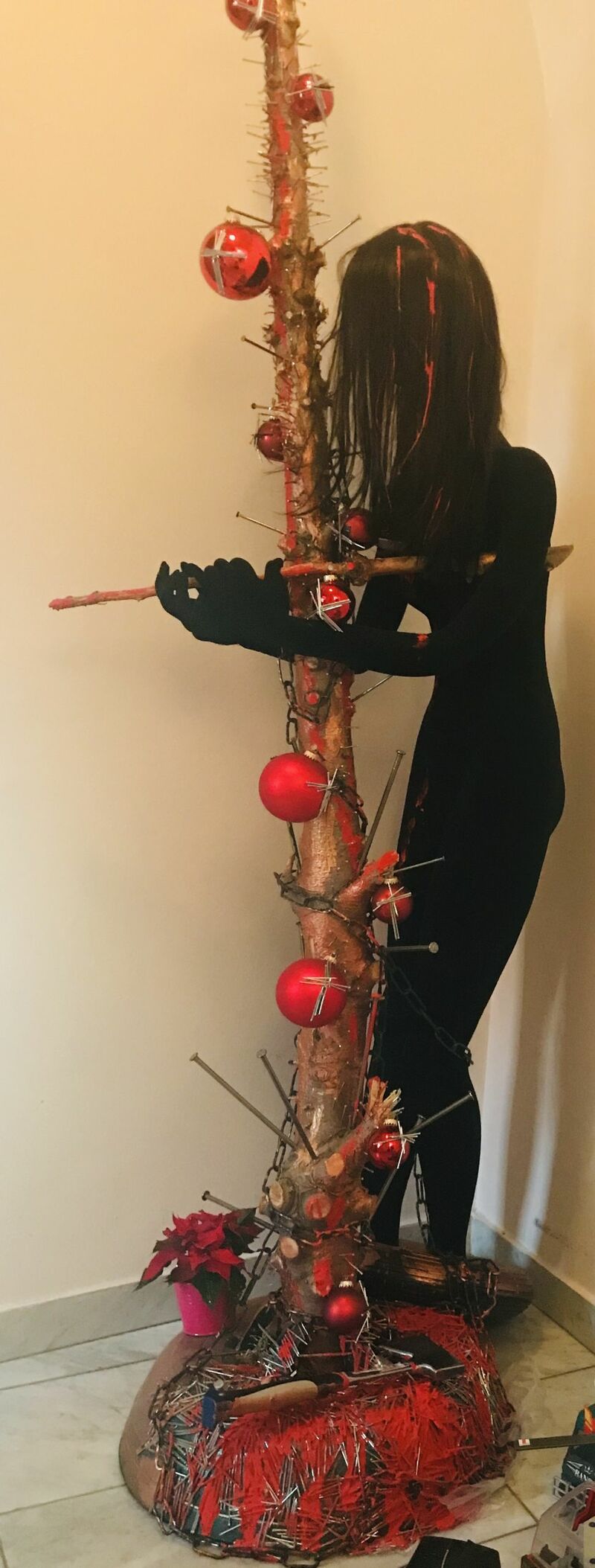 Weihnachtsbaum - a Sculpture & Installation by Alexandra Kordas