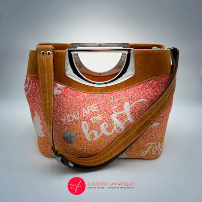 Empuissancement - N° CO-114 - a Art Design Artowrk by Textile Storyteller