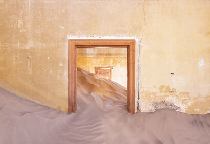 Sands of time - a Photographic Art Artowrk by romain veillon