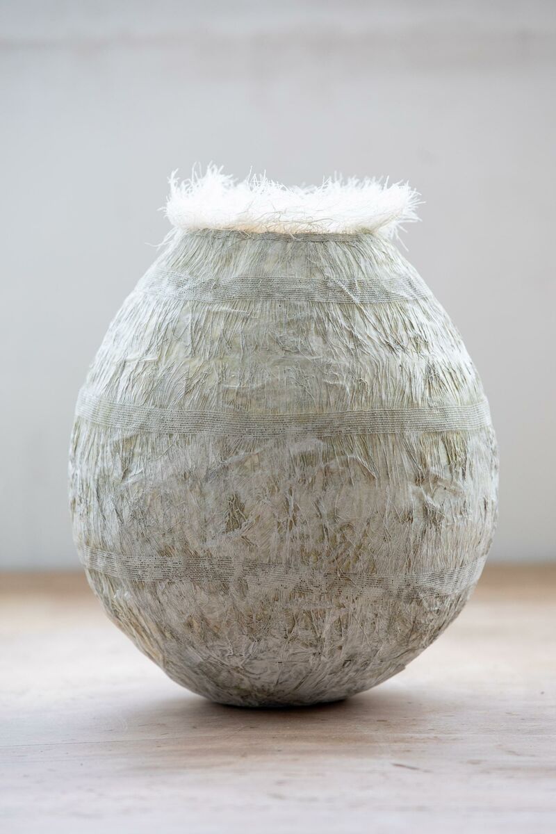 AMPHORAS (SET) - a Sculpture & Installation by ANA HAGOPIAN