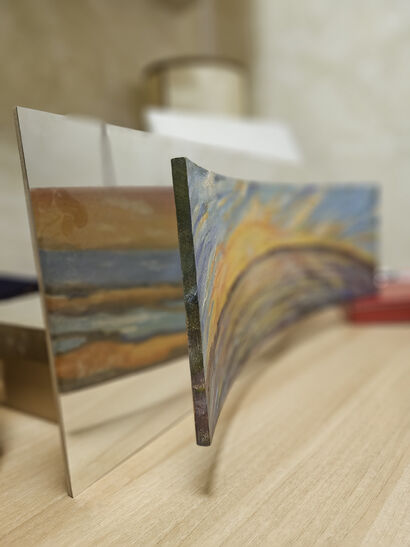 Tramonto semicircolare azzurro - a Sculpture & Installation Artowrk by Vittoria Andretta