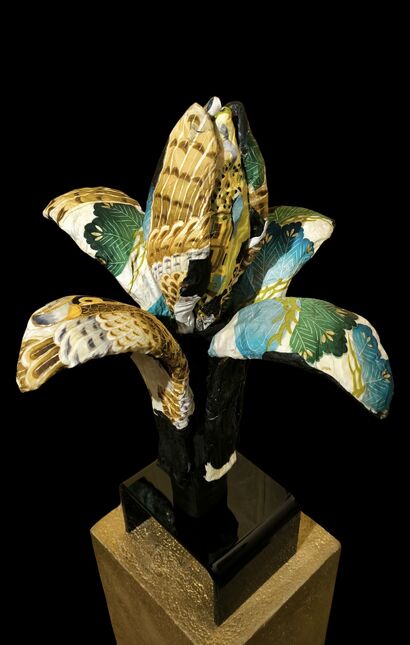 KIMONO -ART, Flower Power - a Sculpture & Installation Artowrk by DuminDa