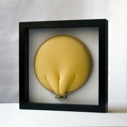 Vagina - a Sculpture & Installation Artowrk by Manuele Mirabella