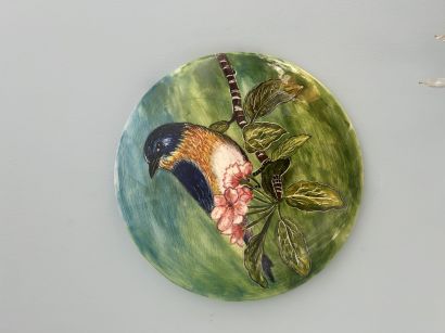 Bird - a Sculpture & Installation Artwork by Zeynep  Guneysu