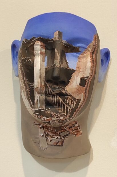 Belli fuori rotti dentro - a Sculpture & Installation Artowrk by Caima Nesci