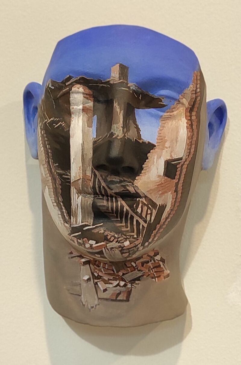 Belli fuori rotti dentro - a Sculpture & Installation by Caima Nesci