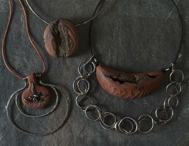 Gioielli per Medea - a Sculpture & Installation by CATTIVOFRANK