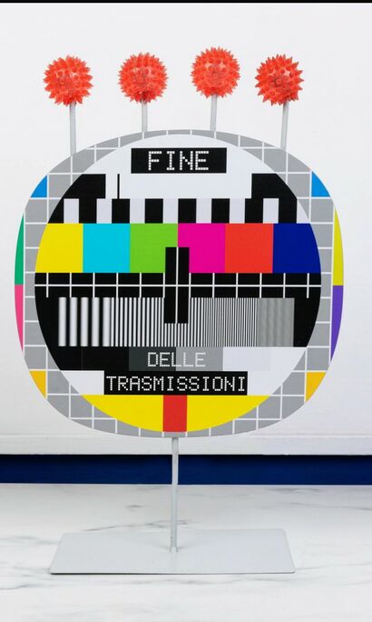 Fine delle trasmissioni (end of broadcasts) - a Sculpture & Installation Artowrk by la principessa sul bidet