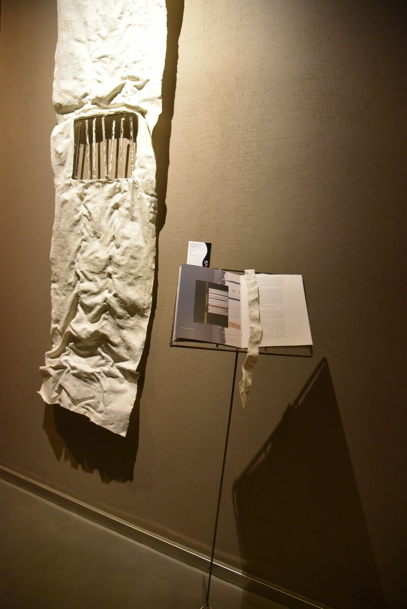 Home grates - a Sculpture & Installation by Daniela Evangelisti