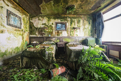 Luxuria: The lost room - A Photographic Art Artwork by romain veillon