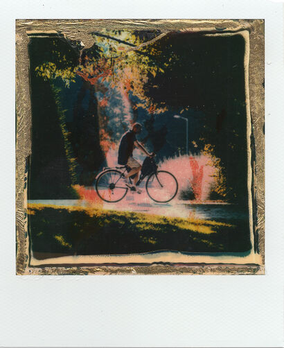 In bici nel giardino - a Photographic Art Artowrk by Antonio Mazza