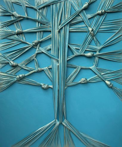 APPLE TREE OF SUCCESS - a Sculpture & Installation Artwork by ALLA GRANDE