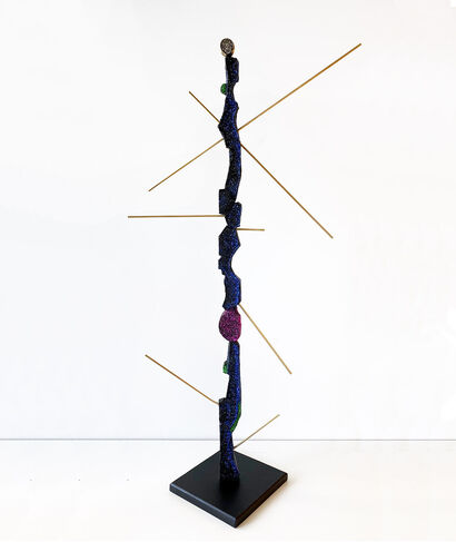 Column - a Sculpture & Installation Artowrk by Gerhard Petzl