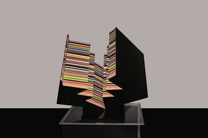 Cubo 1 - a Sculpture & Installation by Carmen Novaco