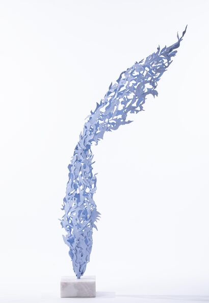 Mapiko ( pale blue ) - a Sculpture & Installation Artowrk by Arabella Caccia