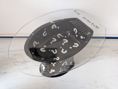 To BIdet or not to BIdet? - a Sculpture & Installation Artowrk by la principessa sul bidet